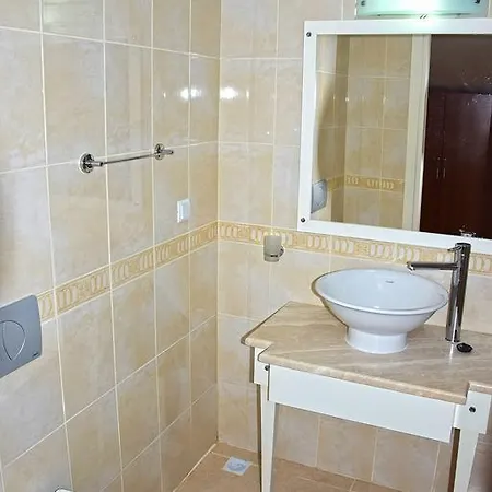 Orka Park Z5 Apartament *